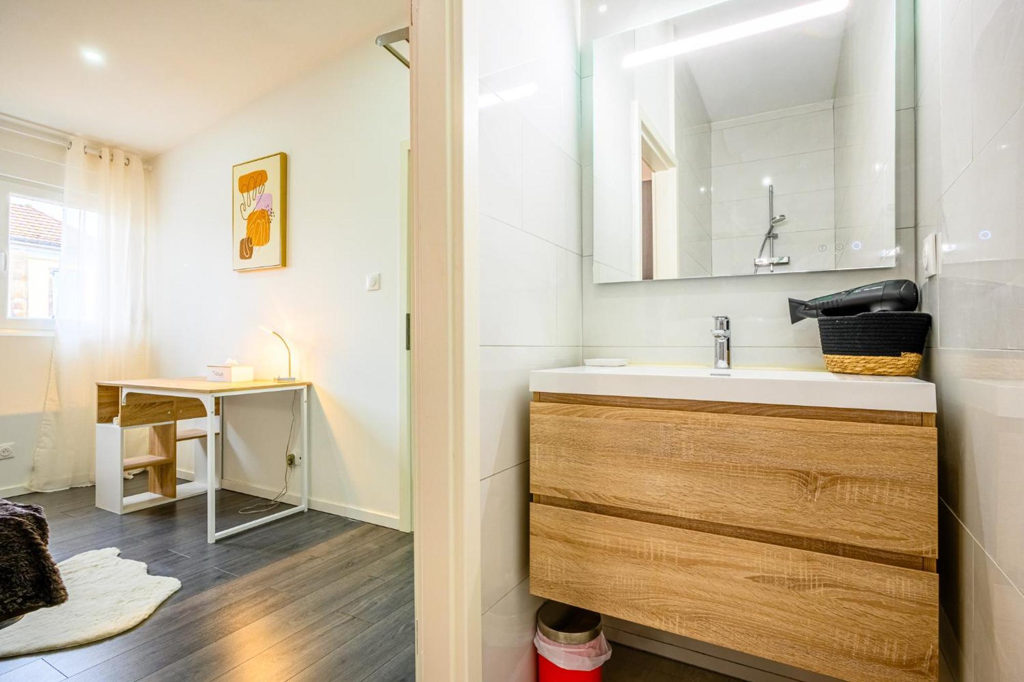 Le Charles Apartment Montbeliard Exterior photo