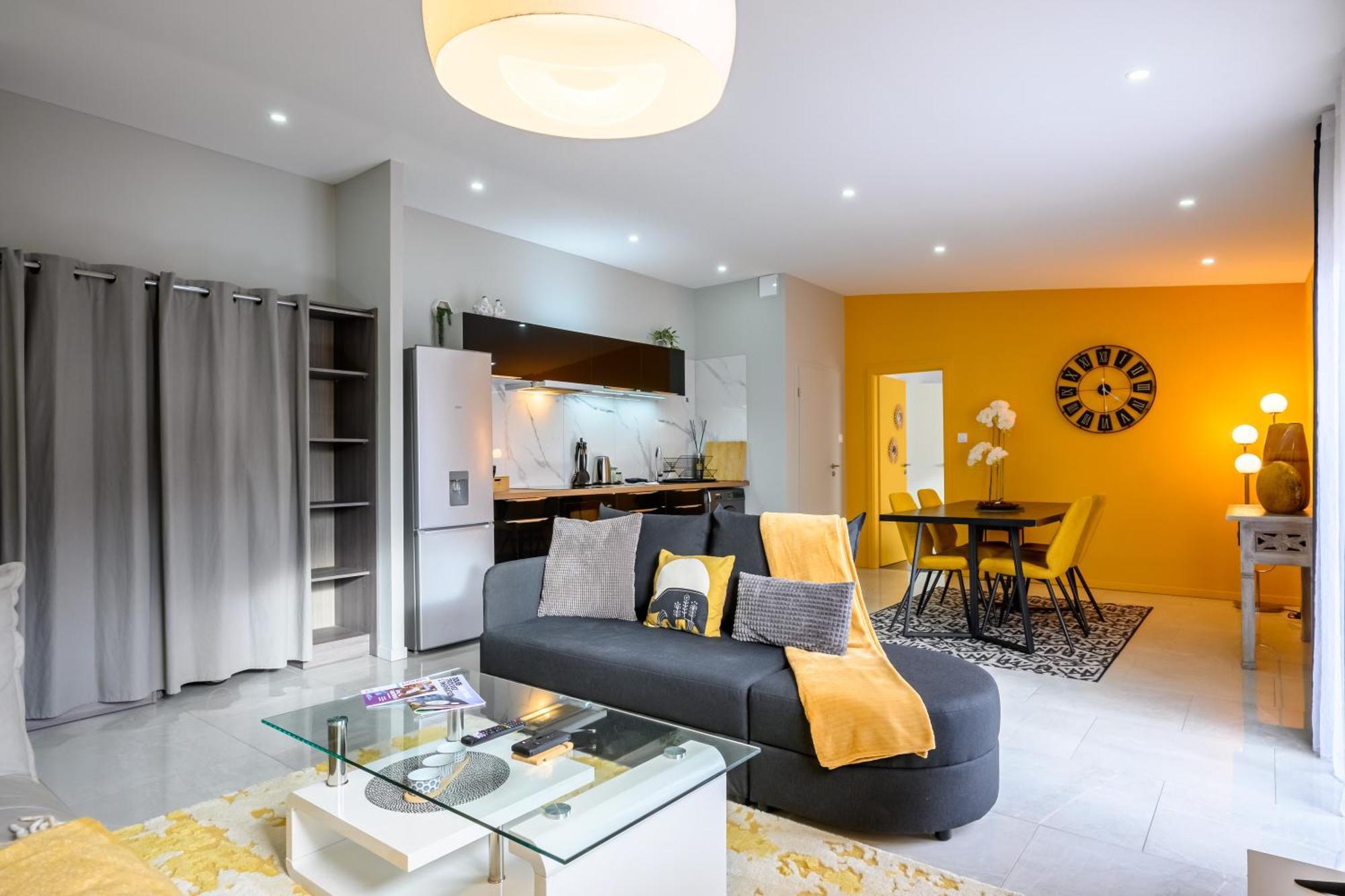 Le Charles Apartment Montbeliard Exterior photo